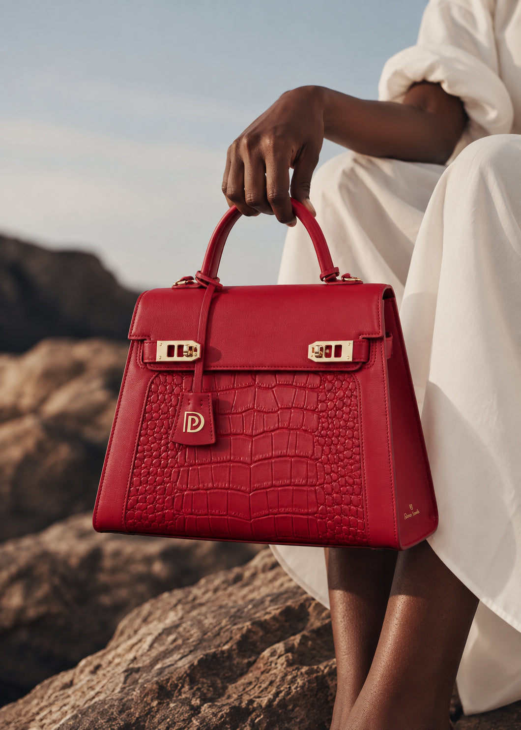 Sac à main Judith — cuir de vachette grainé effet croco — Deveaux Paris
